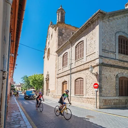 Darrera Es Campanar *